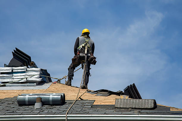 Professional Gutter Installation technician working in Tuscarora, PA